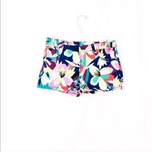 COLORFUL FLORAL SHORTS